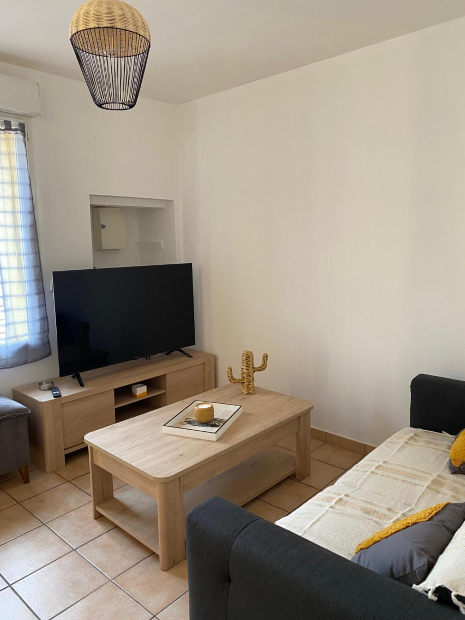 Tres Bel Appartement ! Saleilles Kültér fotó